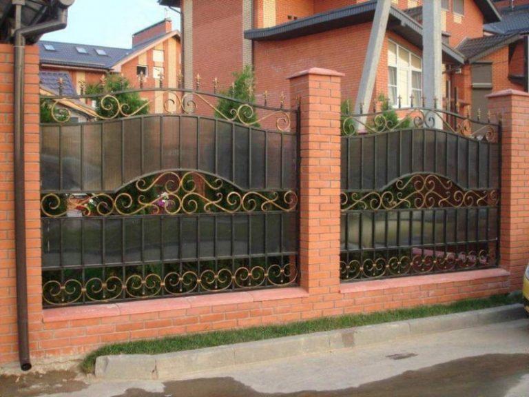 Кованый забор из поликарбоната ЗП-06